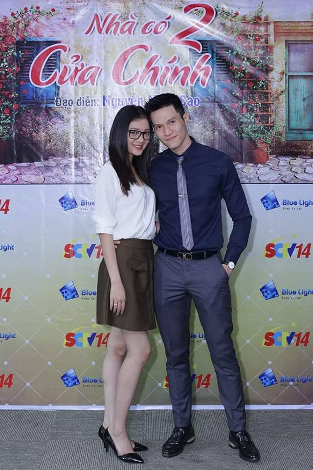 NHÀ CÓ HAI CỬA CHÍNH - LT