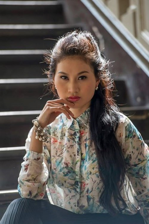 Gai Hồng - Lồng Tiếng